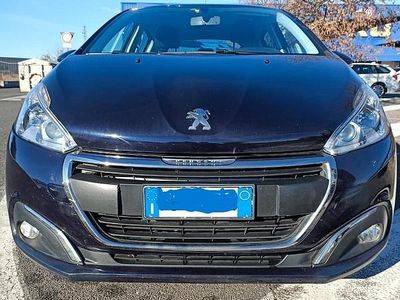 Blu Usata 2016 Peugeot 208 Allure Utilitaria | 5900 €