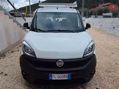 Usata Fiat Doblò 95 CV (69 kW) 2017 Bianco Monovolume