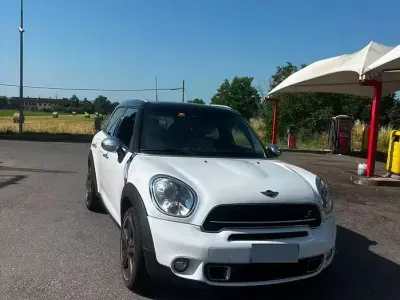 Usata Mini John Cooper Works Countryman 143 CV (105 kW) 2015 Bianco SUV