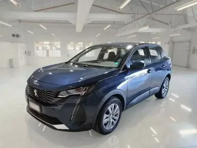 Usata Peugeot 3008 Business-Line 131 CV (96 kW) 2021 Blu SUV