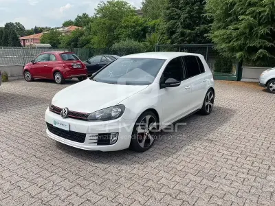 Usata VW Golf VI GTI 211 CV (155 kW) 2011 Bianco Utilitaria