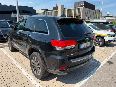 Usata Jeep Cherokee 250 CV (183 kW) 2018 SUV
