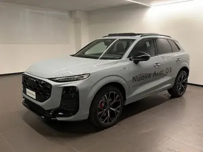 Nuova Audi Q3 Ambiente 272 CV (200 kW) 2026 Grigio freccia perla SUV