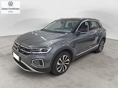 Usata VW T-Roc Style 110 CV (80 kW) 2023 Grigio SUV
