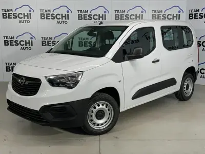 Occasion Opel Combo Life Edition 102 ch (75 kW) 2023 Blanc Monospace