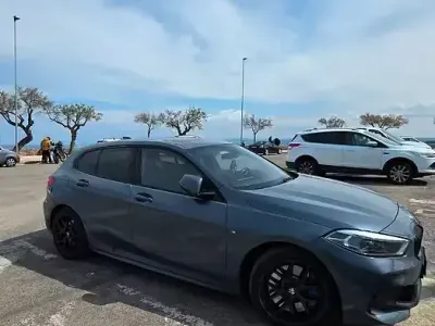 Usata BMW 120 M Sport 190 CV (139 kW) 2020 Grigio Utilitaria