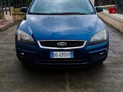 Usata Ford Focus 90 CV (66 kW) 2007 Blu Station wagon