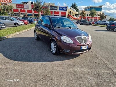 Usata Lancia Ypsilon 60 CV (44 kW) 2010 Utilitaria