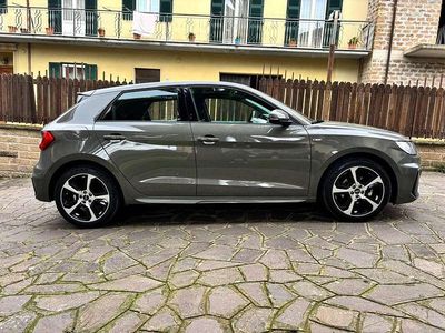 Usata Audi A1 Sportback Competition 150 CV (110 kW) 2021 Grigio Utilitaria