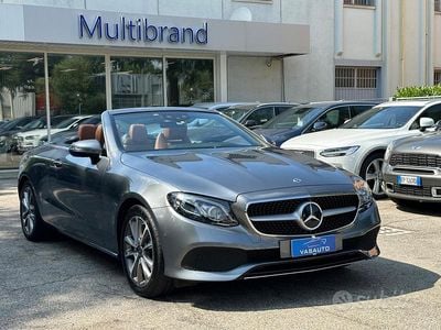 Usata Mercedes E220 Premium 194 CV (142 kW) 2017 Grigio Cabrio