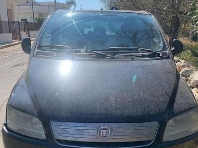 Usata Fiat Multipla 103 CV (75 kW) 2010 Nero Monovolume