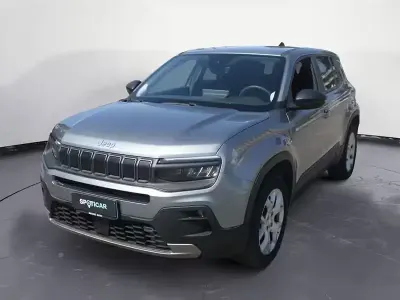 Begagnad Jeep Avenger Altitude 101 HK (74 kW) 2024 Grå SUV