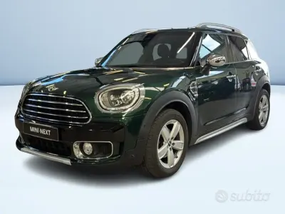 Usata Mini One D Countryman 116 CV (85 kW) 2017 Verde metallizzato SUV