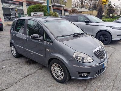 Usata Lancia Musa S 95 CV (69 kW) 2012 Grigio Monovolume