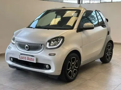 Usata Smart ForTwo Cabrio 71 CV (52 kW) 2017 Bianco Cabrio