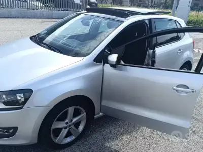 Usata VW Polo 90 CV (66 kW) 2011 Grigio Utilitaria