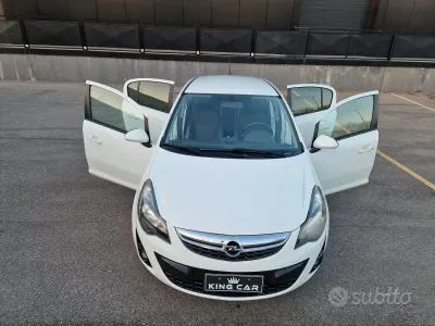 Usado Opel Corsa Club 80 HP (58 kW) 2009 Branco Citadino