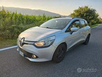Usata Renault Clio 90 CV (66 kW) 2016 Grigio Station wagon