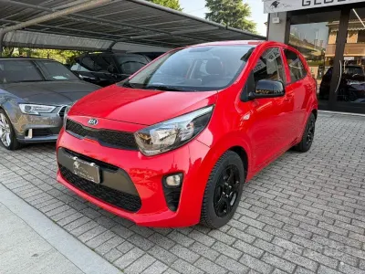 Używany Kia Picanto X-Line 65 KM (47 kW) 2021 Czerwony Hatchback