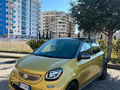 Usata 2016 Smart ForFour Passion Utilitaria | 15.000 € (Molto cara)