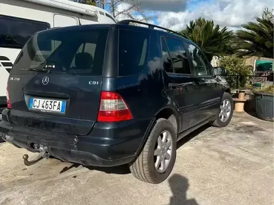 Gebraucht Mercedes ML270 163 PS (119 kW) 2003 SUV