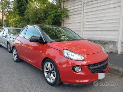 Usata Opel Adam Jam 69 CV (50 kW) 2013 Rosso Utilitaria