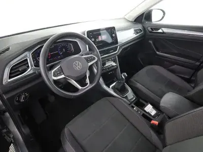 Usata VW T-Roc Style 116 CV (85 kW) 2025 Argento SUV