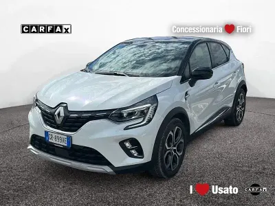 Usata Renault Captur Techno 143 CV (105 kW) 2023 Bianco SUV