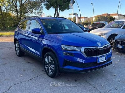 Usata Skoda Karoq Executive 116 CV (85 kW) 2023 Blu metallizzato SUV