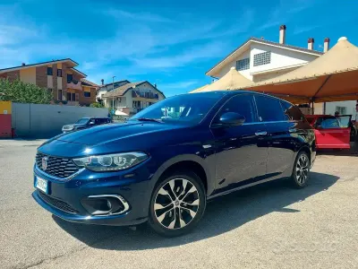 Usata Fiat Tipo Mirror 120 CV (88 kW) 2021 Blu Station wagon