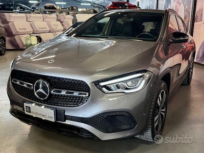 Usata Mercedes GLA200 150 CV (110 kW) 2023 Antracite SUV