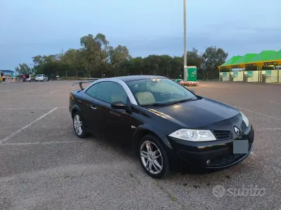 Usata Renault Mégane Cabriolet 106 CV (77 kW) 2008 Nero Cabrio
