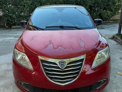 Usata Lancia Ypsilon 69 CV (50 kW) 2012 Utilitaria