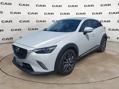 Usata Mazda CX-3 Luxury 105 CV (77 kW) 2017 Grigio SUV