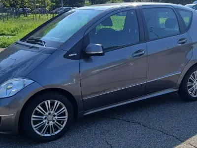 Usata Mercedes A150 Elegance 95 CV (69 kW) 2008 Grigio Monovolume