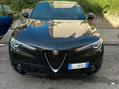 Usata Alfa Romeo Stelvio 209 CV (153 kW) 2022 SUV