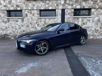 Usata Alfa Romeo Giulia Business 179 CV (131 kW) 2016 Berlina