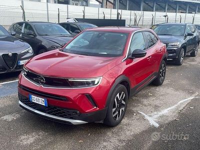 Usata Opel Mokka Elegance 101 CV (74 kW) 2021 Rosso SUV