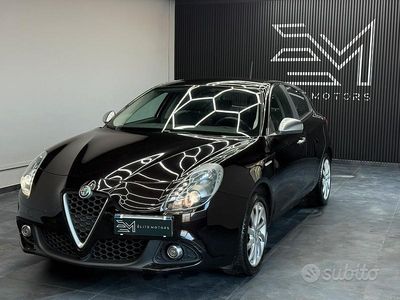 Usata Alfa Romeo Giulietta Distinctive 120 CV (88 kW) 2016 Nero Utilitaria