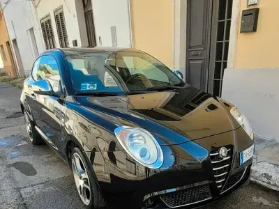 Usata Alfa Romeo MiTo 79 CV (58 kW) 2011 Nero Utilitaria