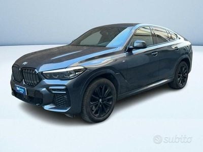 Usata BMW X6 M Sport 286 CV (210 kW) 2022 Grigio metallizzato SUV