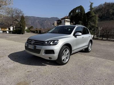 Usata VW Touareg Executive 245 CV (180 kW) 2012 Grigio SUV