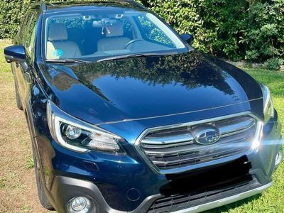 usata Subaru Outback 2.5i Executive Plus CVT