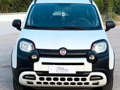 Usata Fiat Panda Easy 69 CV (50 kW) 2020 Bianco Utilitaria