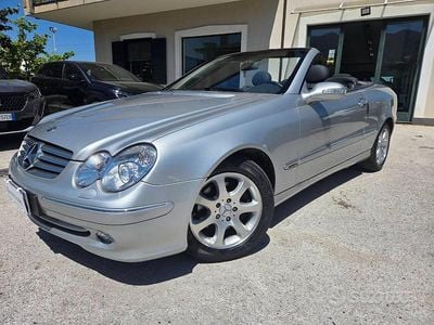Occasion Mercedes CLK200 Elegance 163 ch (119 kW) 2003 Gris Cabriolet