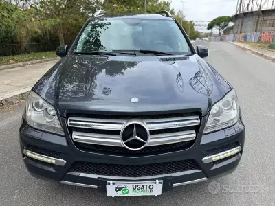 Usata Mercedes GL350 211 CV (155 kW) 2012 Grigio SUV