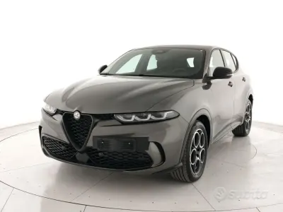 Usata Alfa Romeo Tonale Sprint 131 CV (96 kW) 2024 Grigio SUV