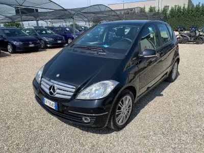Usata Mercedes A160 Avantgarde 95 CV (69 kW) 2011 Nero Utilitaria