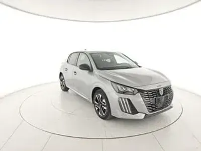 Usata Peugeot 208 Allure 110 CV (80 kW) 2025 Bianco Utilitaria