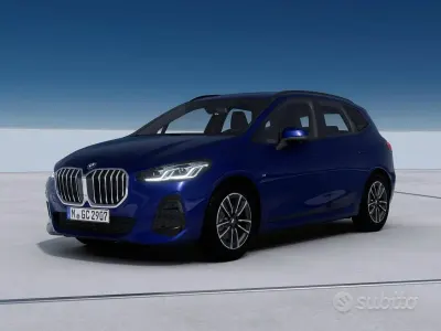 Nuova BMW 218 Active Tourer M Sport 150 CV (110 kW) 2025 Bluazzurro Monovolume